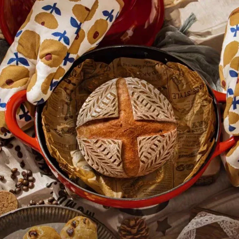 ふた付きエナメル鋳鉄パン、赤いパンオーブン、サワードウベーキ - Dutch Oven Enamel のレビューと価格
