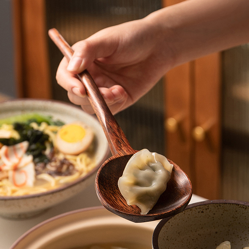 長い柄の木製スプーン日本のキッチンラーメン調理食器スープティ - Home Cooking In Japanese のレビューと価格
